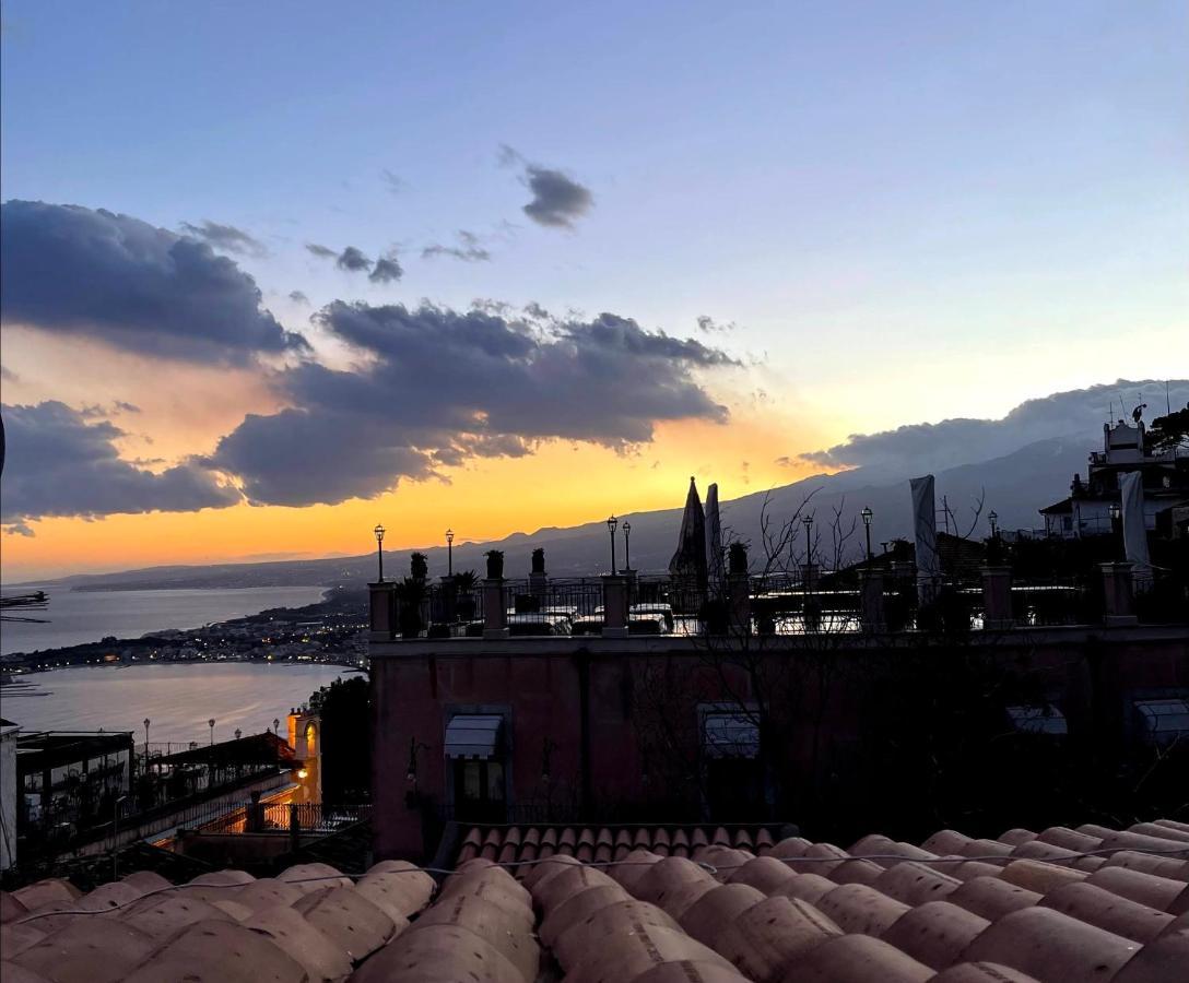 Majolica Taormina Bed & Breakfast Exterior photo